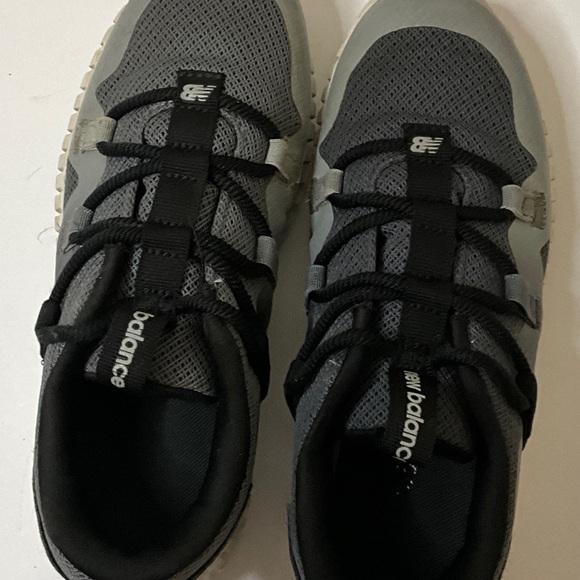 New Balance Kids Sneakers - Black and Gray - Picture 4 of 5